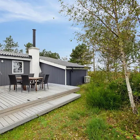 Djuna - 200m From The Sea By Interhome *