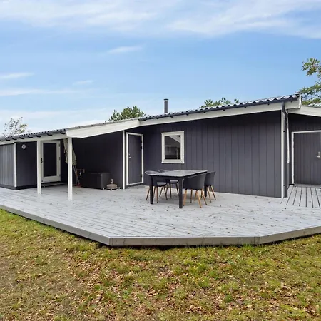Djuna - 200m From The Sea By Interhome Ferienhaus