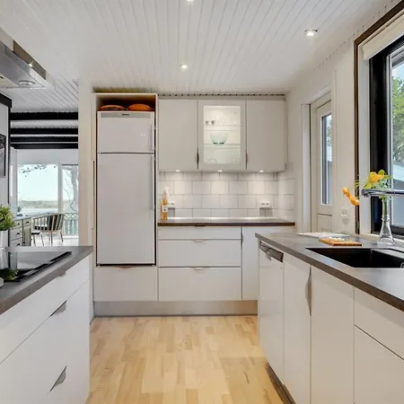 Ferienhaus Djuna - 200m From The Sea By Interhome Laeso