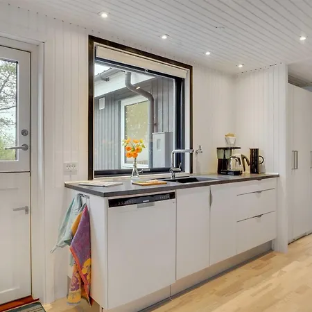 Djuna - 200m From The Sea By Interhome *