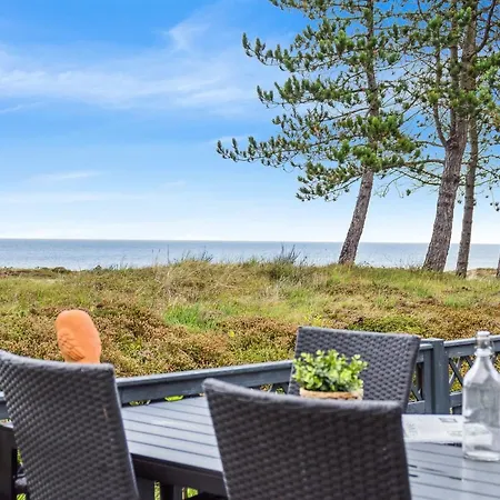 Ferienhaus Djuna - 200m From The Sea By Interhome